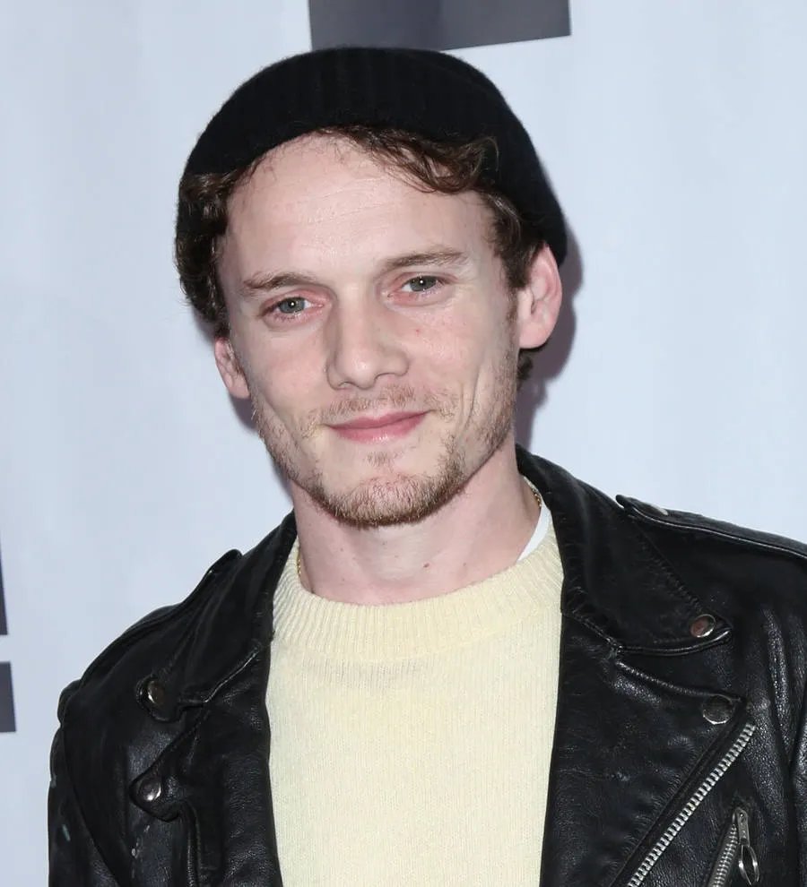 Actor Anton Yelchin dead at 27