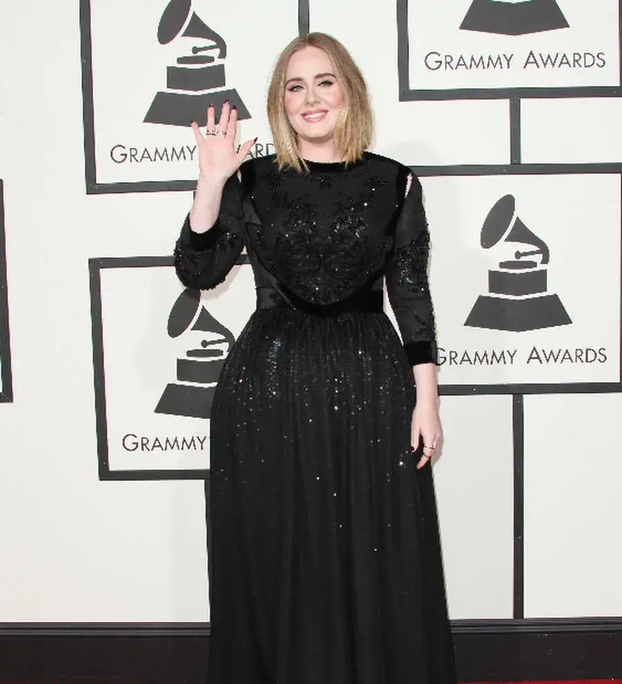 Adele explains technical difficulties at Grammys