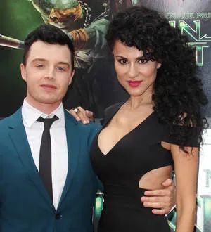 Actor Noel Fisher engaged