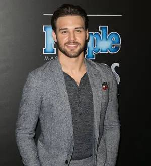 Actor Ryan Guzman still has mixed martial arts fighting dreams