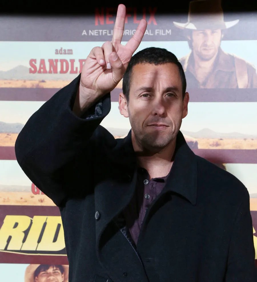 Adam Sandler and Justin Bieber have 'super random' run-in
