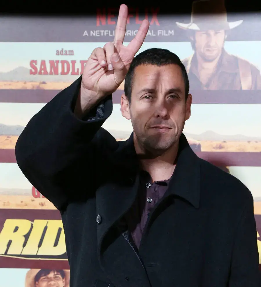Adam Sandler and Justin Bieber have 'super random' run-in