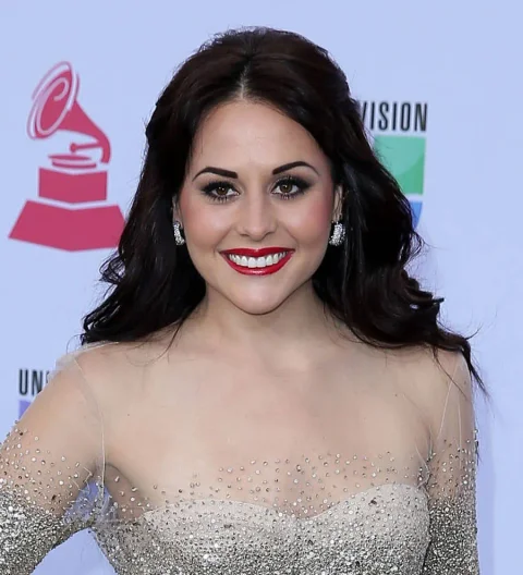 Actress Zuria Vega pregnant