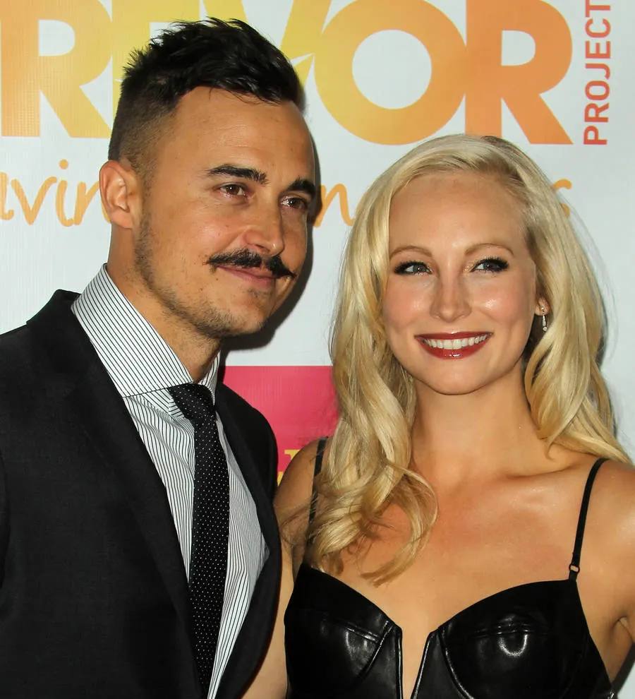Actress Candice Accola gives birth