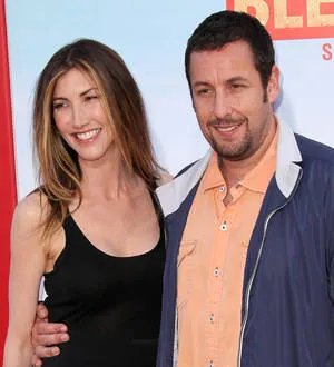 Adam Sandler hosts massive family reunion around new premiere