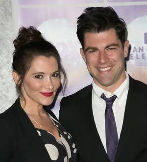 Actor Max Greenfield to be a dad again