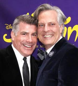 Actor Bryan Batt weds