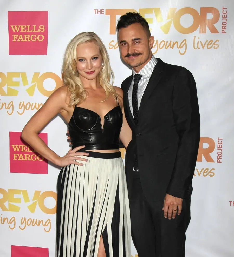 Actress Candice Accola pregnant