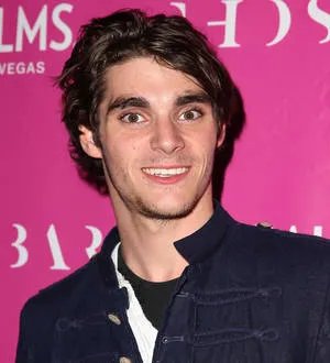 Actor R.J. Mitte embarking on DJ career