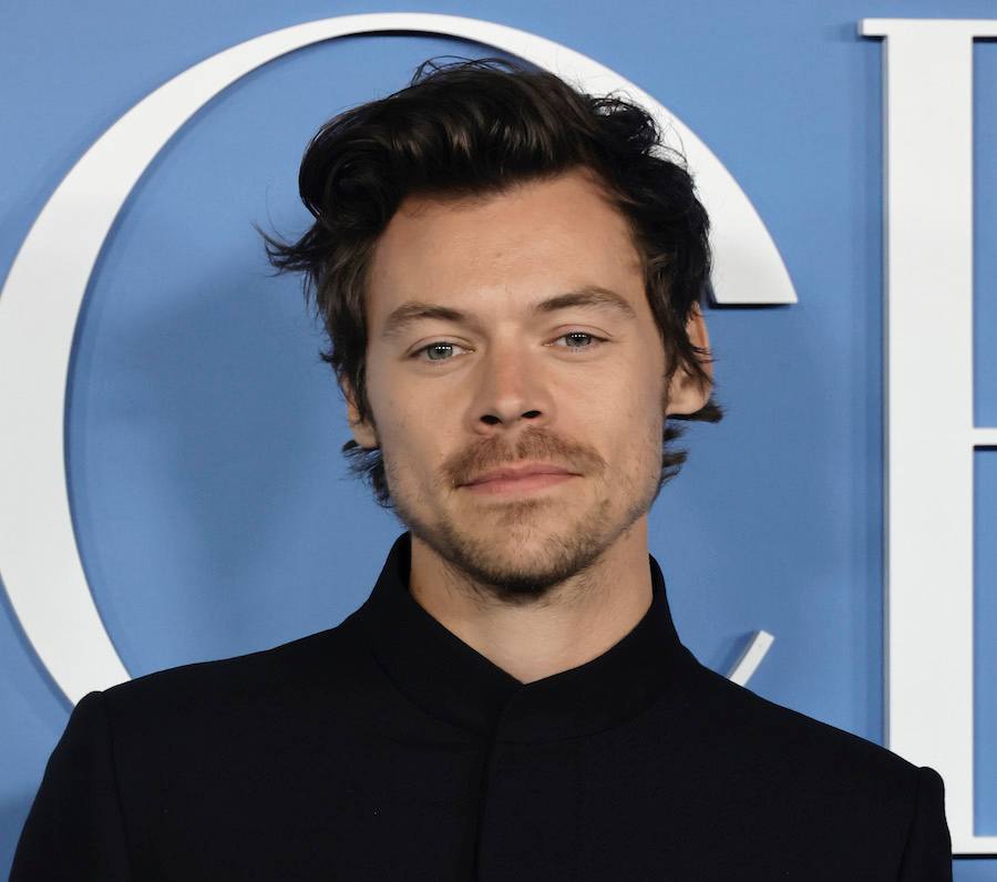 How To Read Like Harry Styles!
