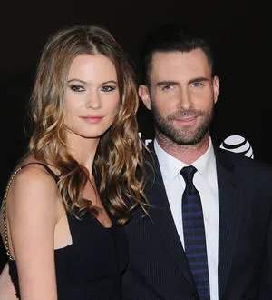Adam Levine to marry this summer - report
