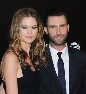 Adam Levine to marry this summer - report