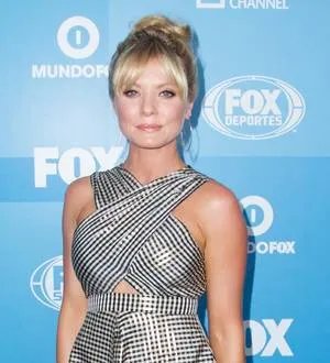 Actress Kaitlin Doubleday engaged