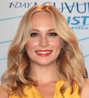 Actress Candice Accola engaged