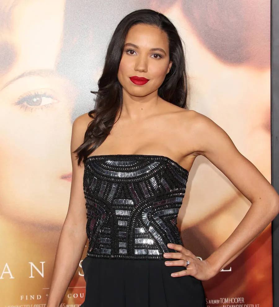 Actress Jurnee Smollett-Bell is pregnant