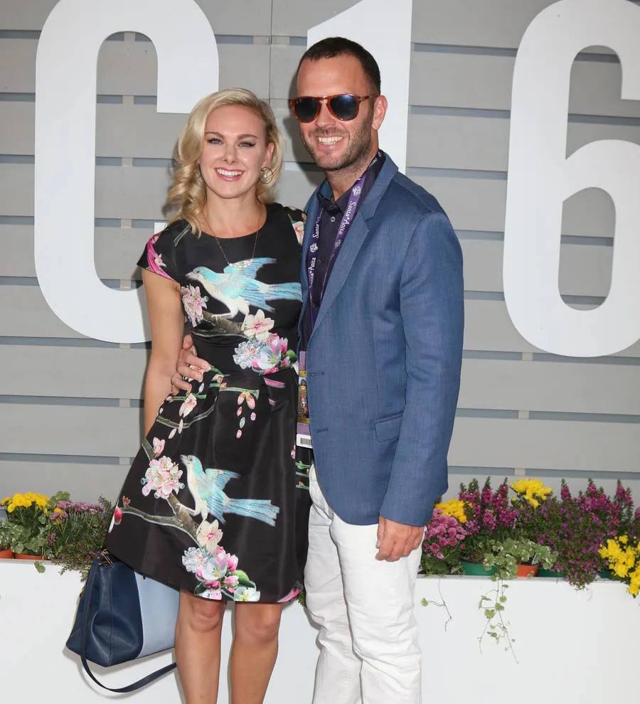 Actress Laura Bell Bundy weds