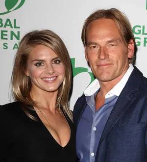 Actress Eliza Coupe engaged on Thanksgiving Day