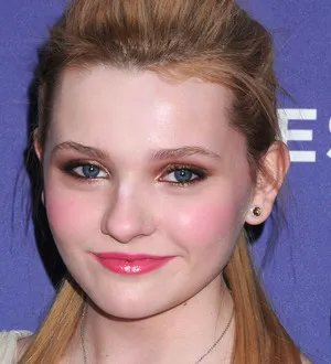 Abigail Breslin lands murderous new role