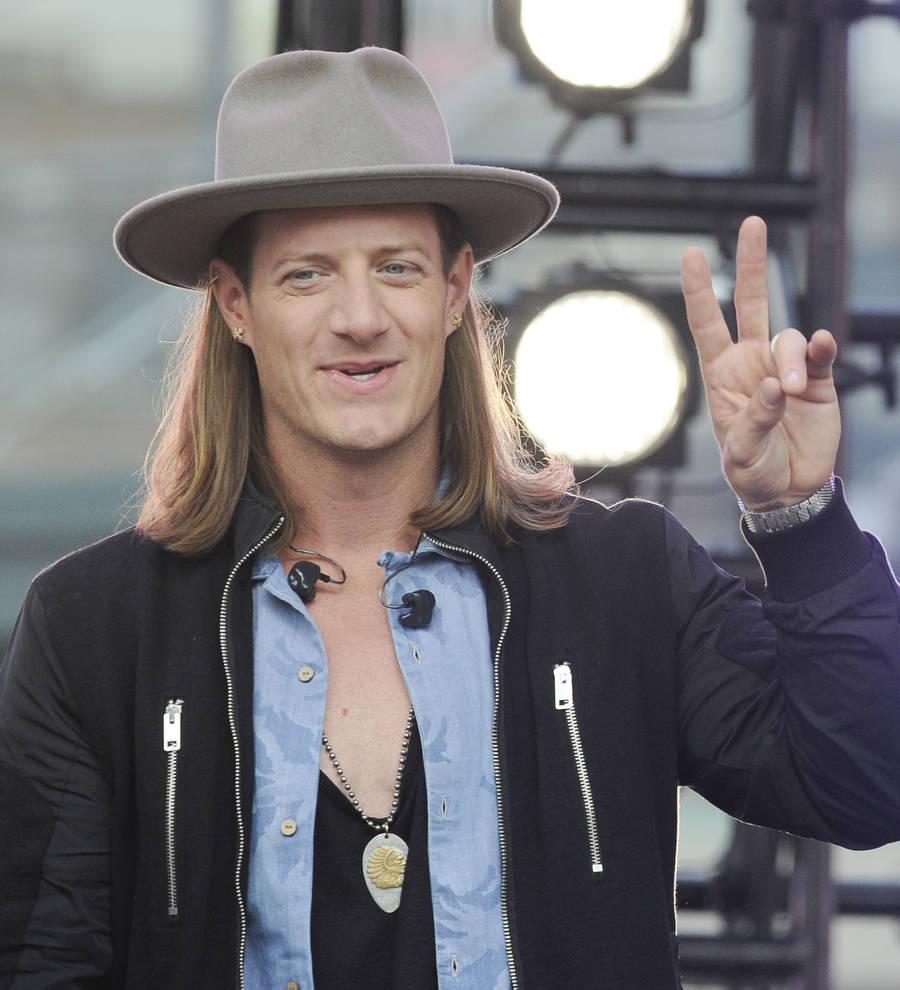 Singer Tyler Hubbard welcomes baby girl