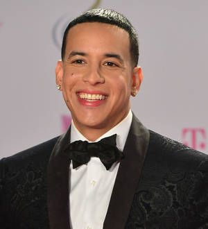Daddy Yankee gives poor kids Christmas treat