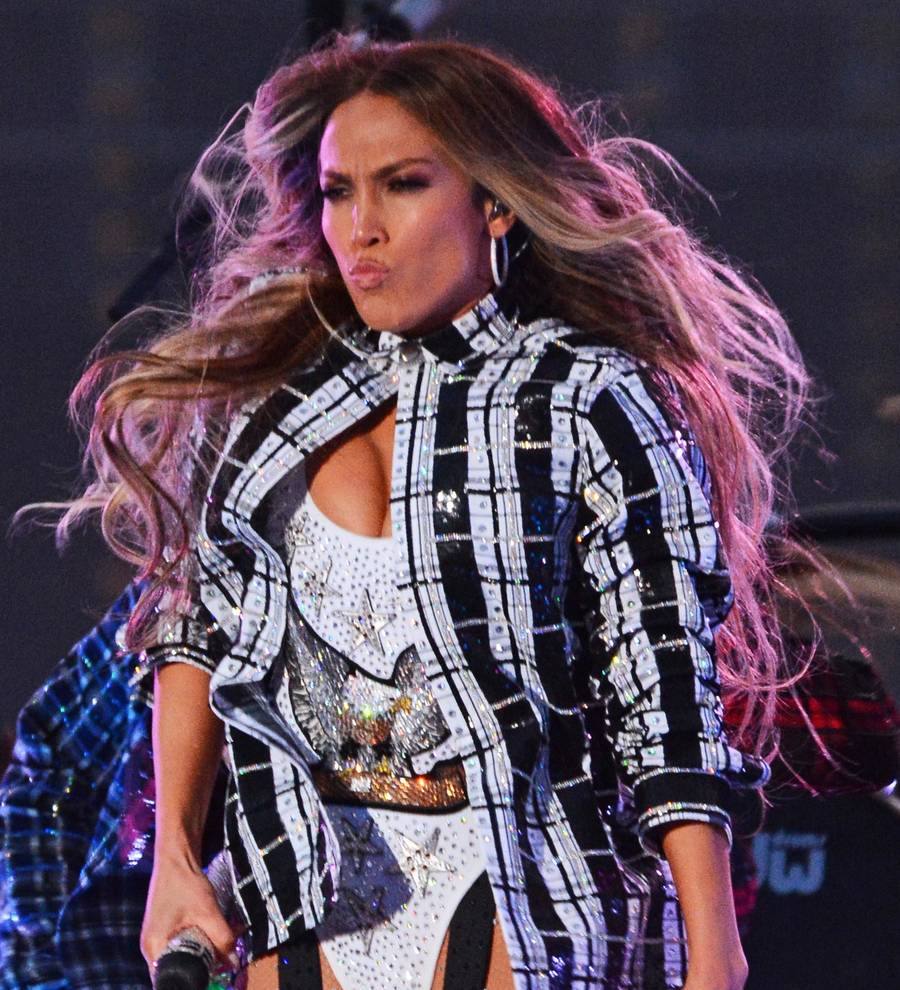 Jennifer Lopez covers Marc Anthony song in tribute to former mother-in-law
