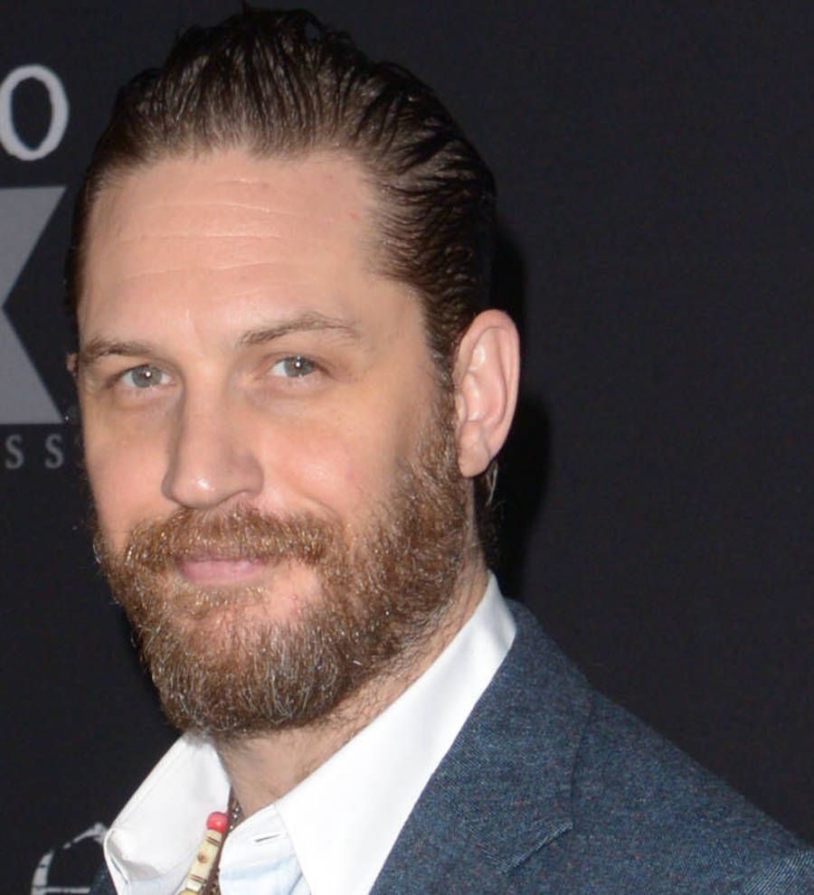 Tom Hardy denies Aladdin casting rumors after whitewashing row