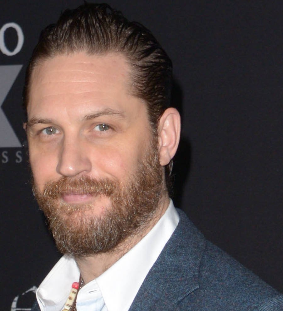 Tom Hardy denies Aladdin casting rumors after whitewashing row