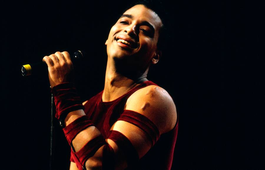 SUNDAY MUSIC VIDS: Jon Secada
