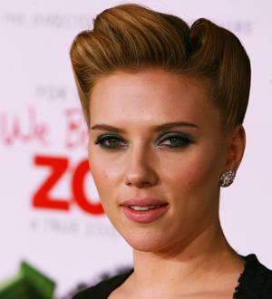 Scarlett Johansson loses out at Jackman auction