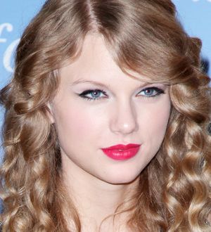 Taylor Swift's joy over concert engagement