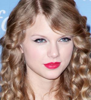 Taylor Swift's joy over concert engagement