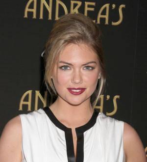 Kate Upton graces Sports Illustrated Swimsuit Issue cover for second year