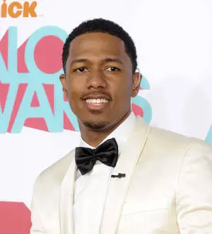 Nick Cannon warns jewellers to watch out for imposters