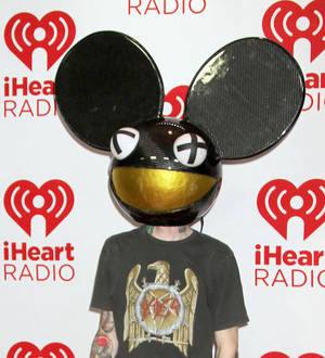 Deadmau5 replaces Avicii at Ultra Music Festival