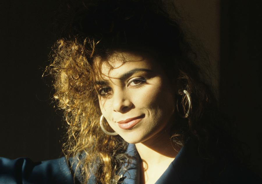 SUNDAY MUSIC VIDS: Paula Abdul