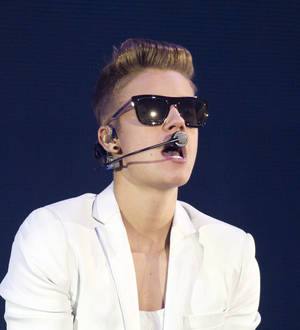 Justin Bieber and will.i.am for Billboard Music Awards