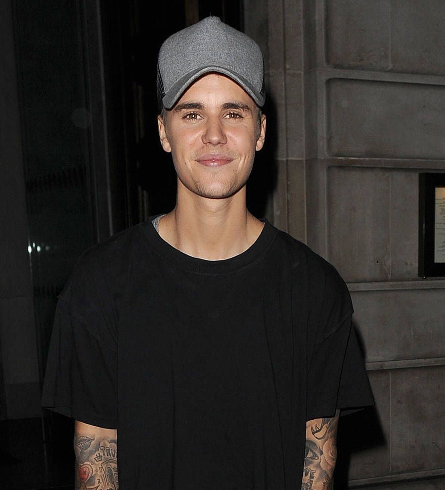 Justin Bieber, Taylor Swift, and Jennifer Lawrence lead Kids' Choice nominations