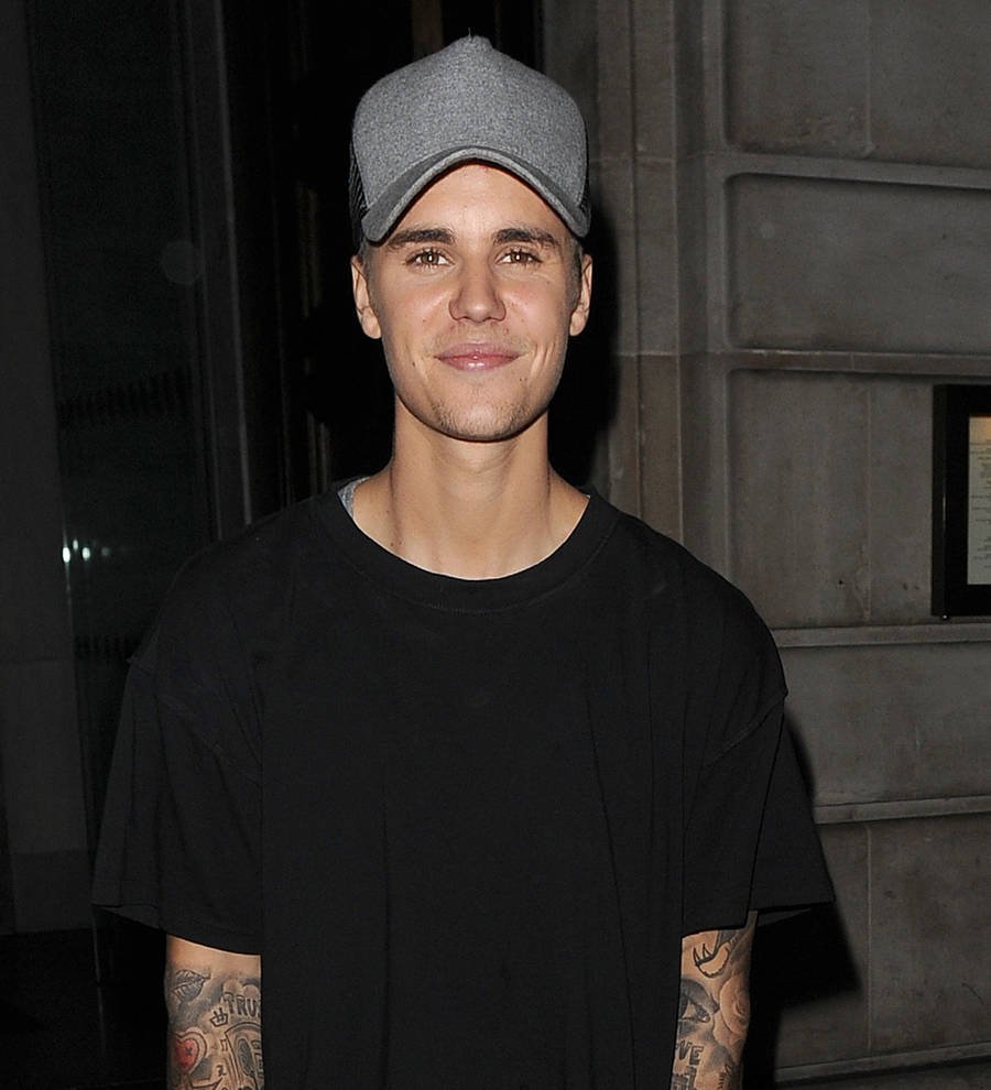 Justin Bieber, Taylor Swift, and Jennifer Lawrence lead Kids' Choice nominations