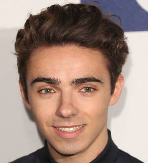 Nathan Sykes is a flirt flop