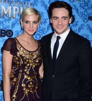 Ashlee Simpson goes public with new boyfriend Vincent Piazza