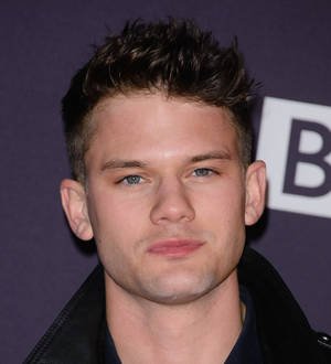 Jeremy Irvine struggled with rubber prosthetics and heat in Beyond the Reach