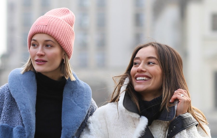 5 Tips To Keep Your Skin Glowing Through The Winter!