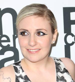 Lena Dunham sparks engagement rumors