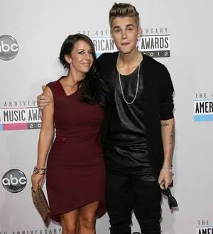 Justin Bieber gives mum's charity birthday wish a big boost