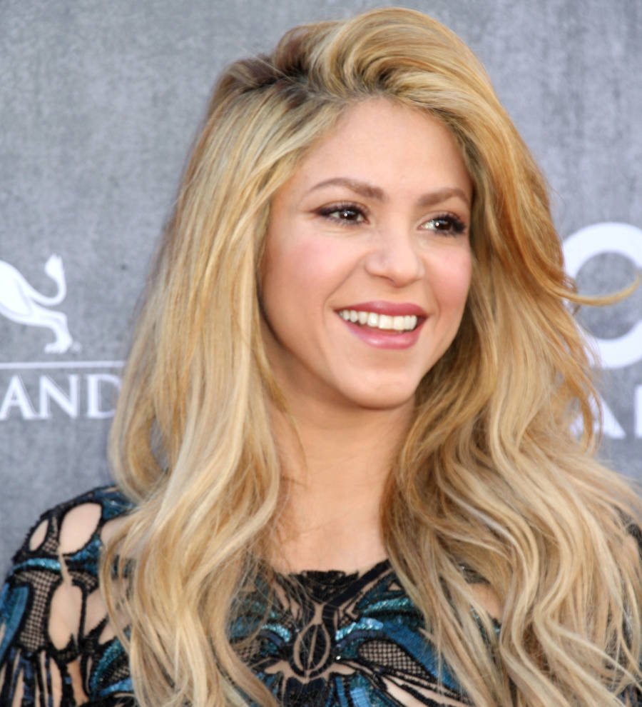 Shakira launches game