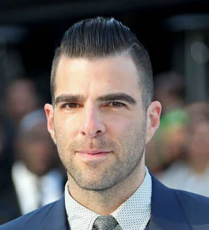 Zachary Quinto shows off banjo skills in U.K. interview