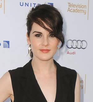 Downton Abbey star Michelle Dockery engaged - report