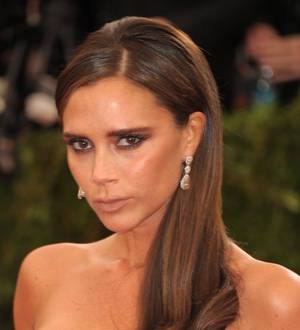 Victoria Beckham eats bee pollen