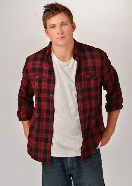 Q&A: Actor Justin Deeley