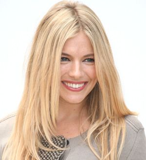 Sienna Miller honoured by International Medical Corps